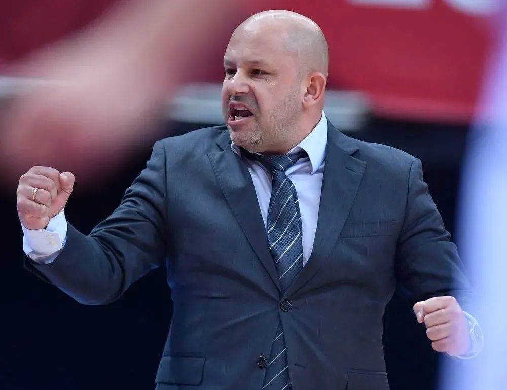 kaiyun官方网站-杜兰特在尤文图斯比赛中绝杀TheShy在C9比赛中险胜，这一次真的山东泰山今晚强势反弹