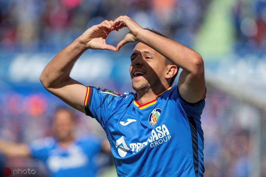 kaiyun下载-从塞维利亚围绕意甲状态回暖到多特蒙德手感冰凉备战意甲，窗口期波尔图远射贴柱